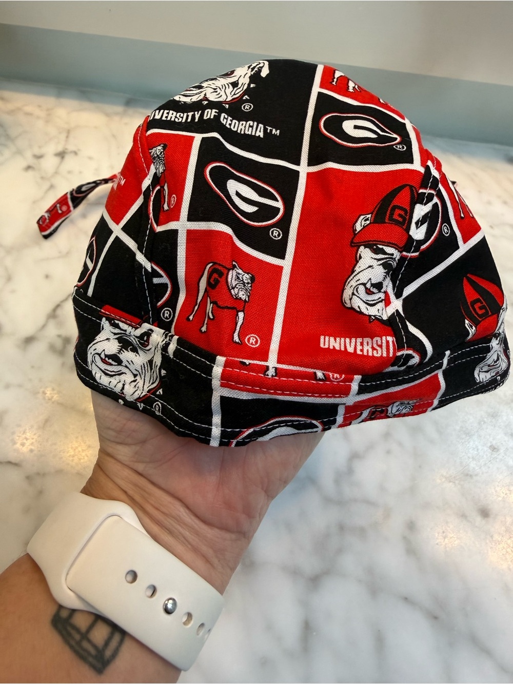 University of Georgia Kids Red & Black Bulldog Tie-Back Cap